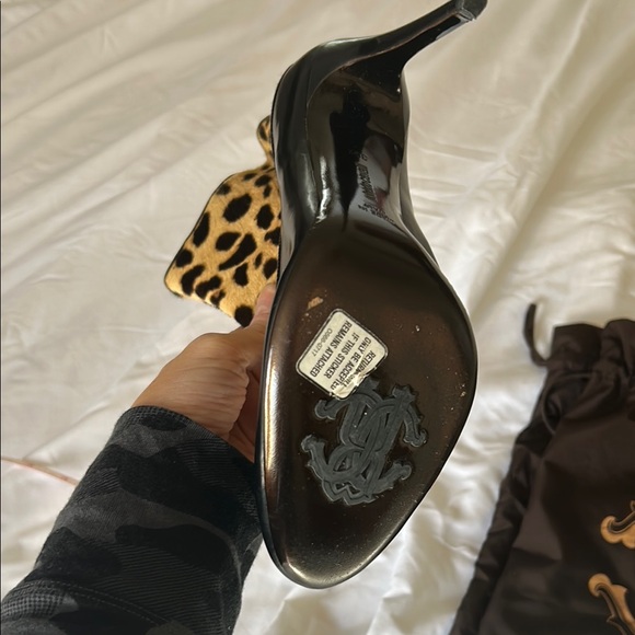 Roberto Cavalli Black Leopard Print Heeled Boots - Picture 4 of 9